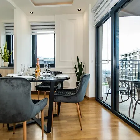 Apartment Luxury In Waterfront With Views *