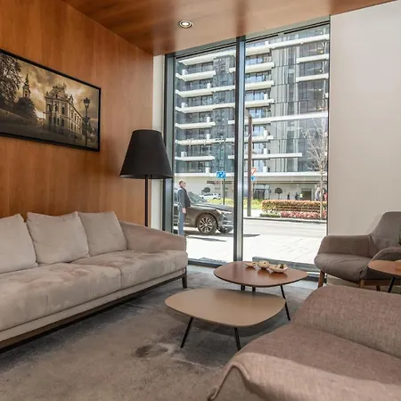 Luxury In Waterfront With Views Belgrád